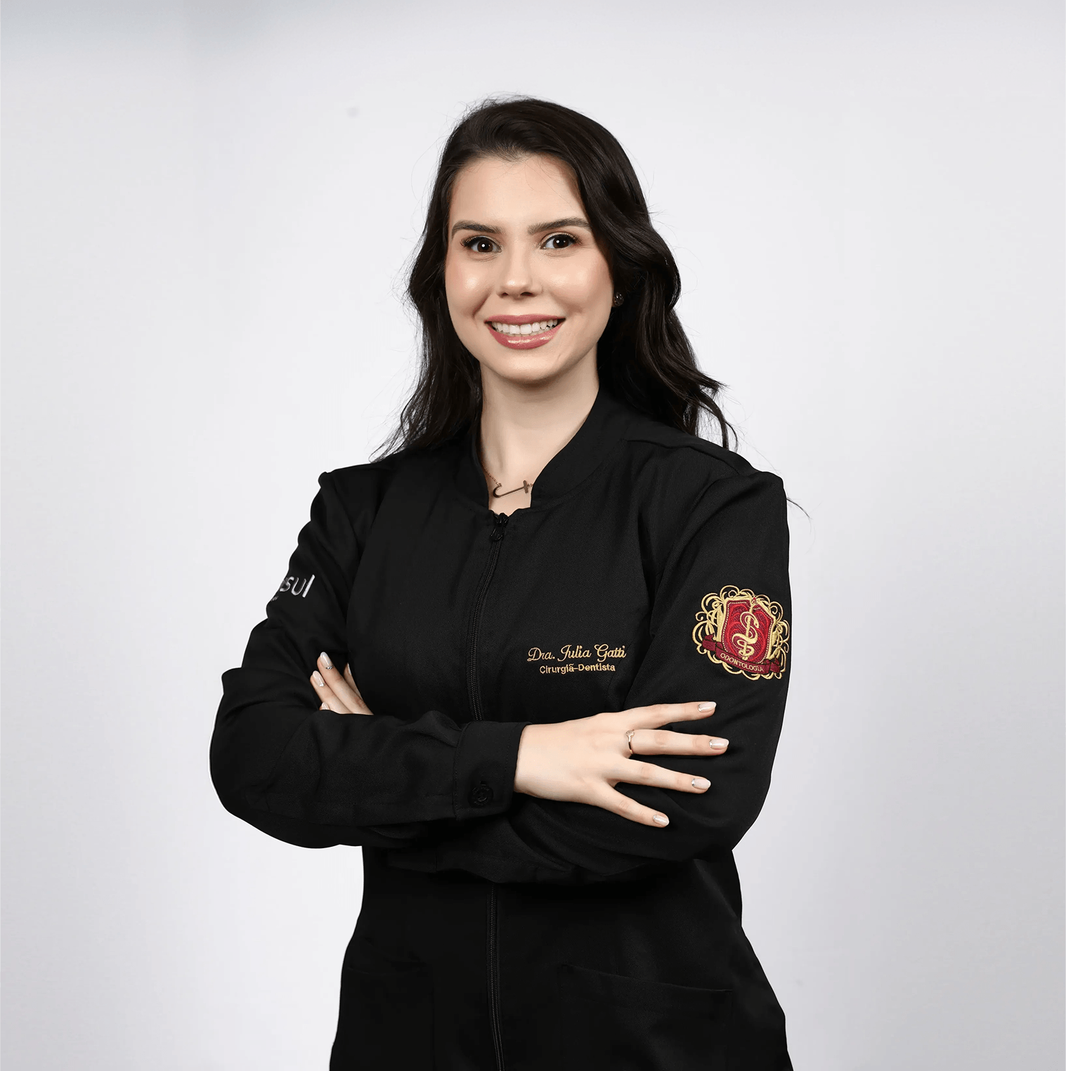 Dra. Julia Gatti, cirurgiã-dentista